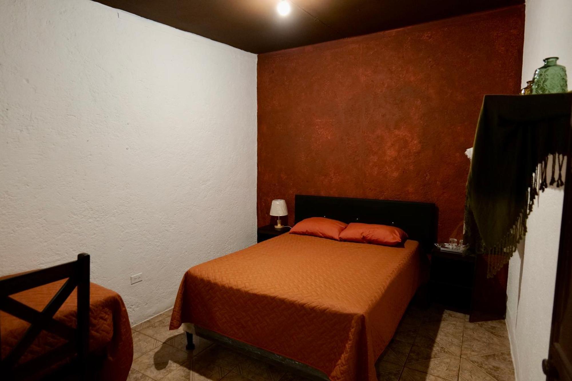 Wonderland Hostel أنتيغوا غواتيمالا المظهر الخارجي الصورة
