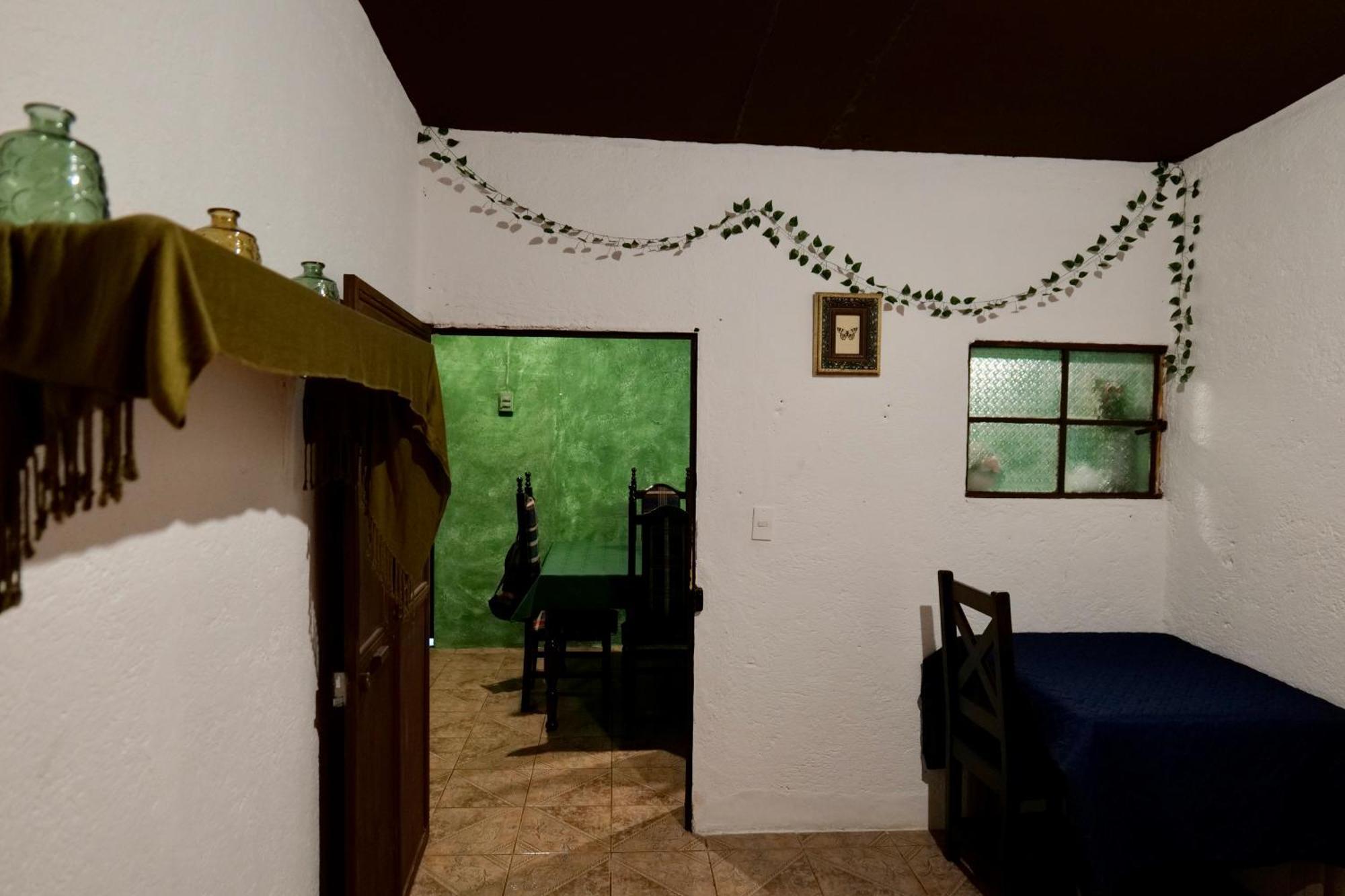 Wonderland Hostel أنتيغوا غواتيمالا المظهر الخارجي الصورة