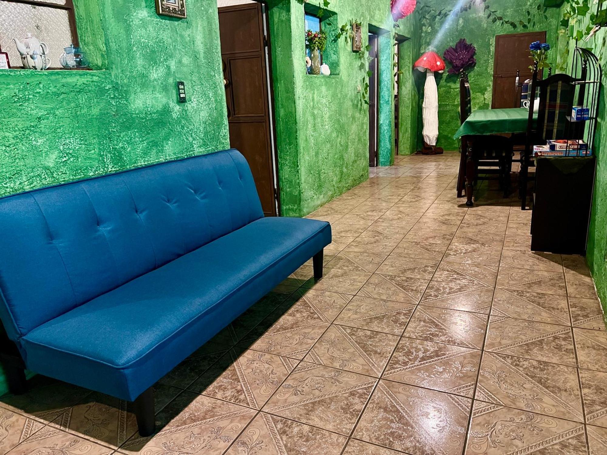Wonderland Hostel أنتيغوا غواتيمالا المظهر الخارجي الصورة